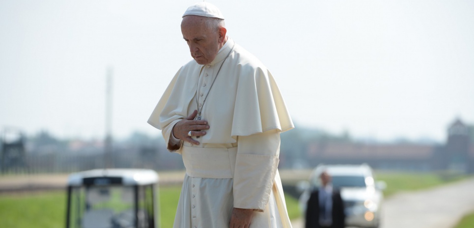Le pape François à Birkenau, le 29 juillet. (AFP PHOTO / FILIPPO MONTEFORTE)