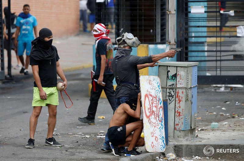 Dossier Venezuela : Les derniers événements  Venez-6